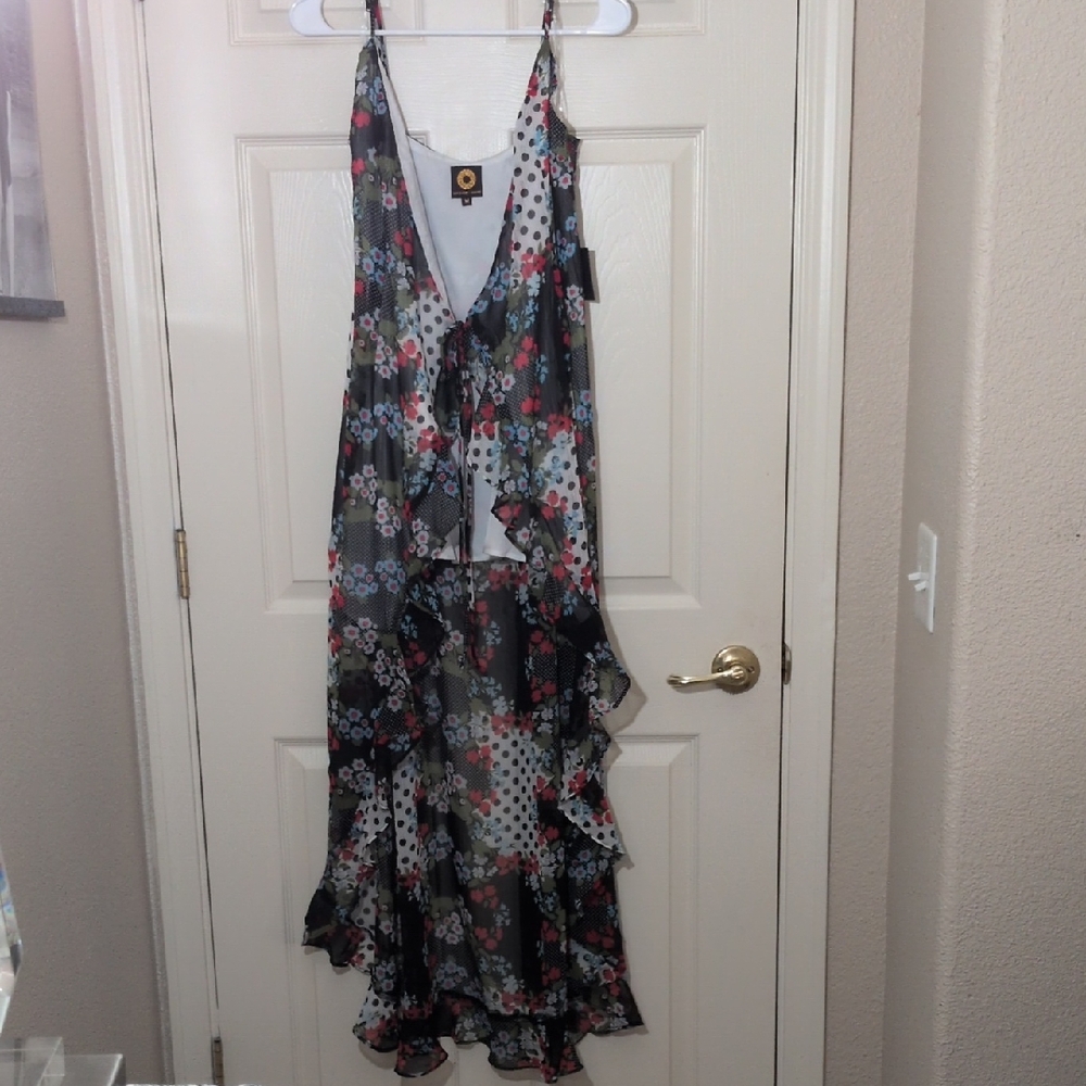 Margaret Joseph Floral Ruffle Maxi shirt, Top Lined With Tie Size Medium